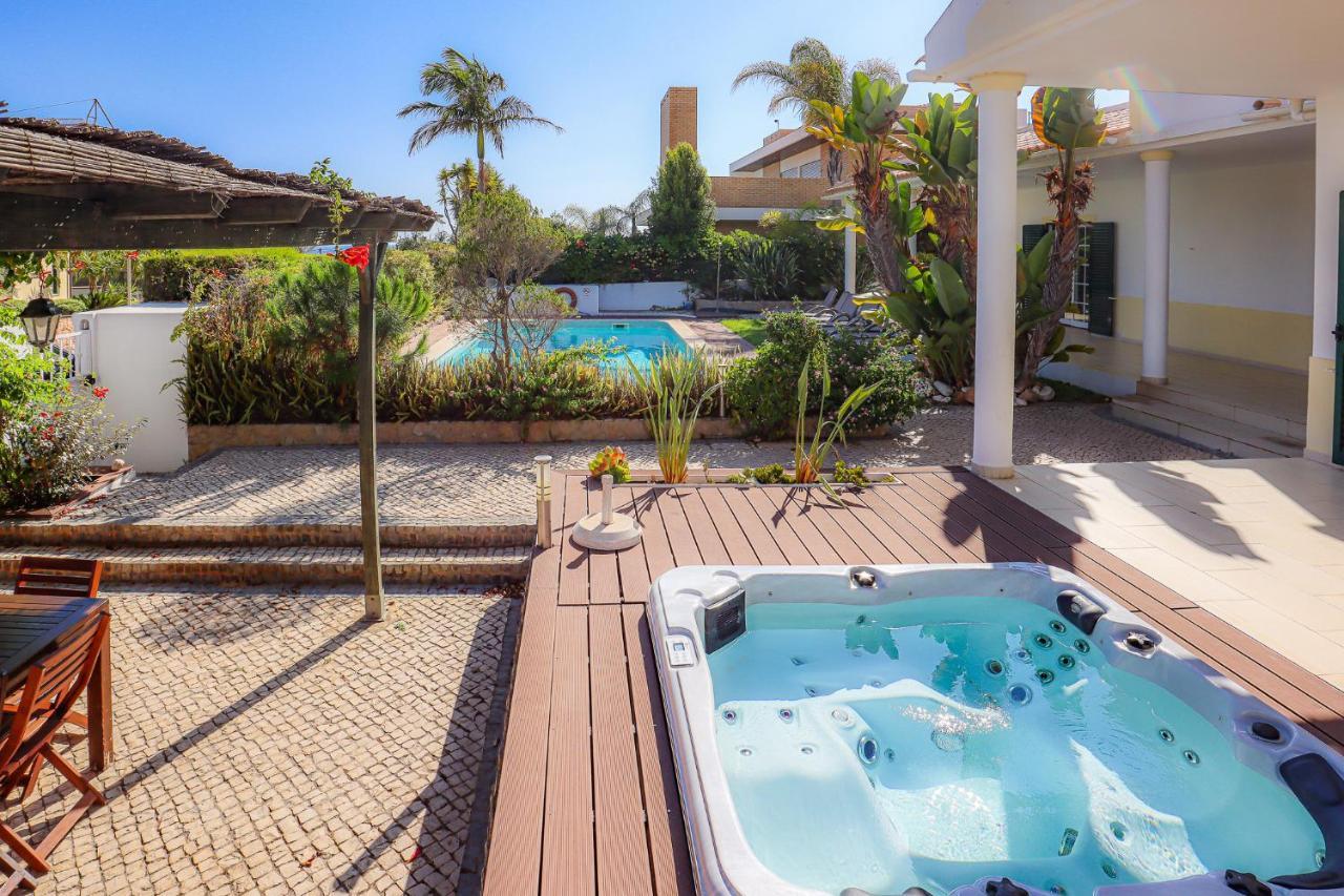 Villa Mar Ali - Jacuzzi - 400M From The Beach - By Bedzy Albufeira Dış mekan fotoğraf